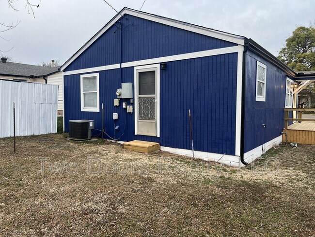 Foto del edificio - 504 Georgia St