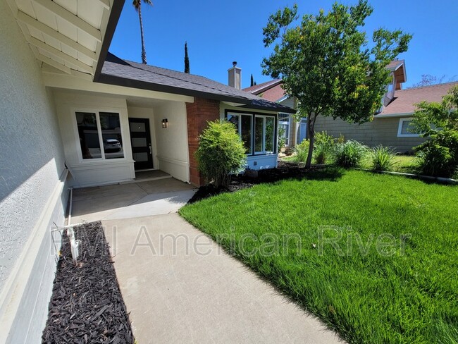 Building Photo - 8777 Inisheer Way