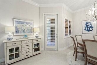 Building Photo - 13435 Silktail Dr