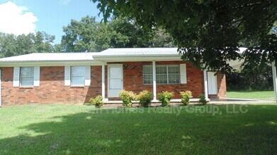 Building Photo - 381 Co Rd 775