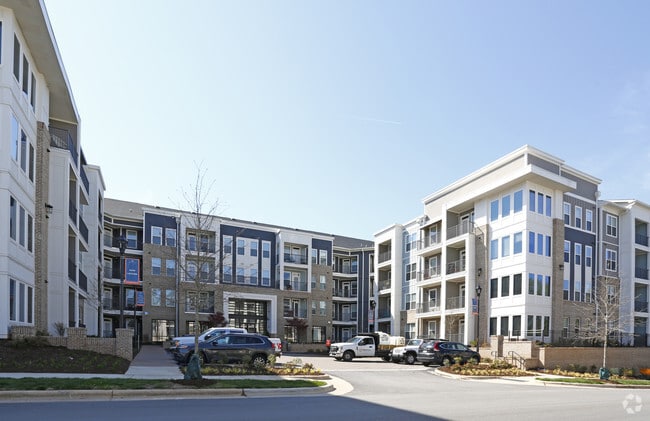 Leigh House Apartments Raleigh, NC
