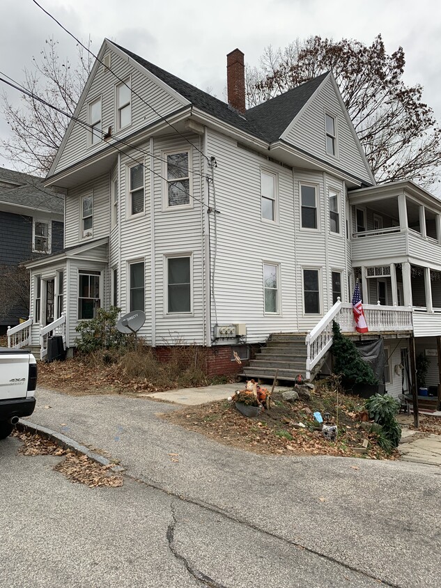 41 Gamage Ave, Auburn, ME 04210 Apartments Auburn, ME