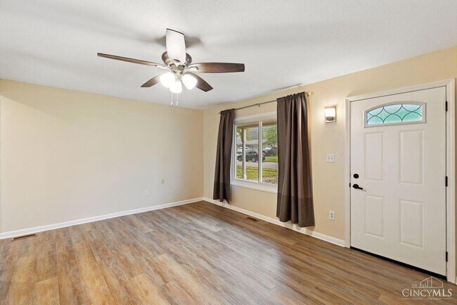 Foto del edificio - 1420 Broadview Ct