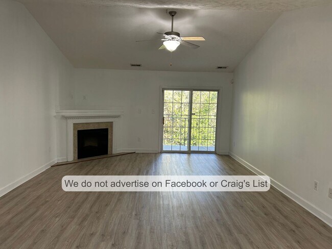 Foto del edificio - Sheffield Condominiums- Renwick Drive