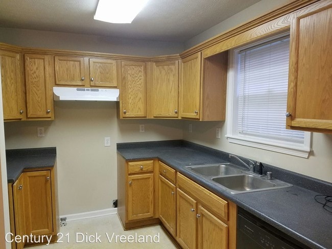 Building Photo - 3 br, 2 bath House - 5018 Lea Ann Way