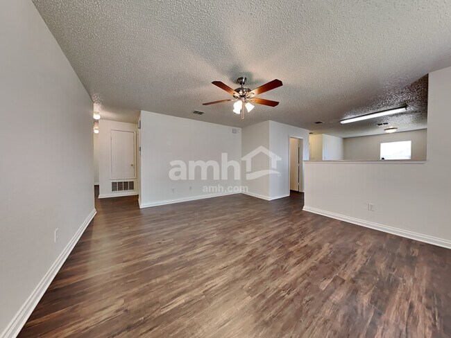 Building Photo - 316 Quail Crossing Drive