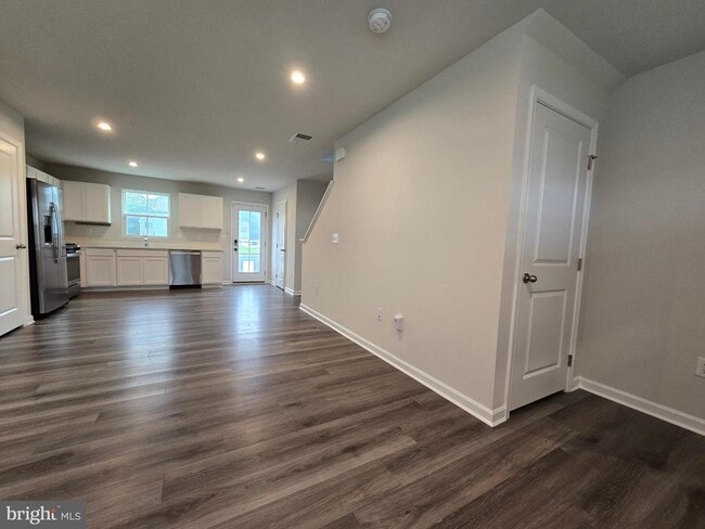 Building Photo - 32022 Windjammer Dr