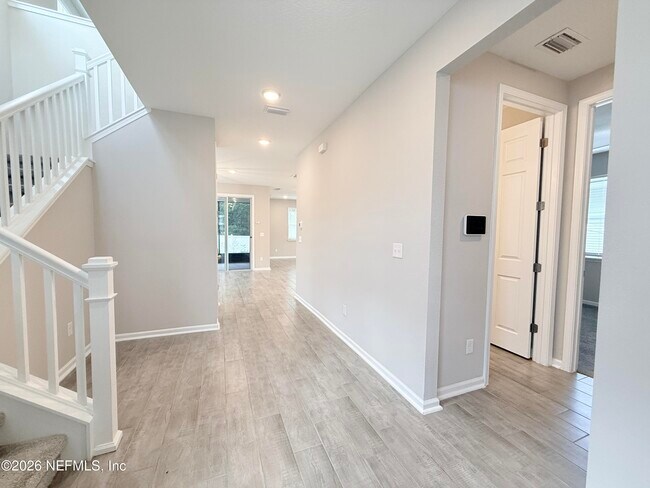 Building Photo - 878 Cedar Slough Dr