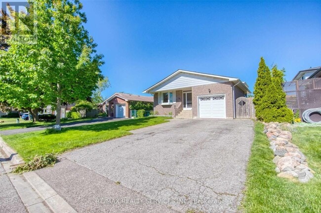 Building Photo - 88 Clover Ridge Dr W