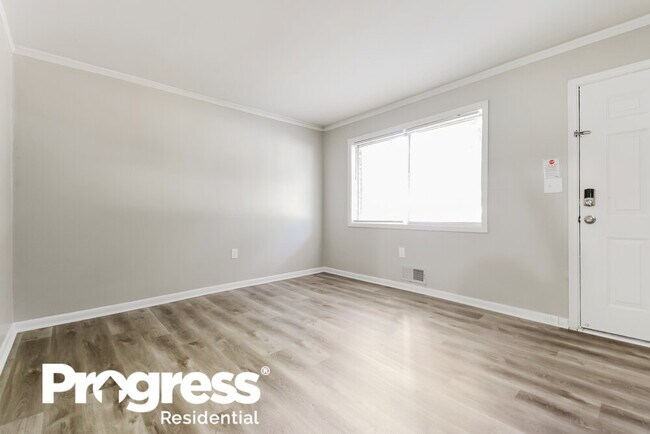 Building Photo - 4434 Lovridge Dr SW