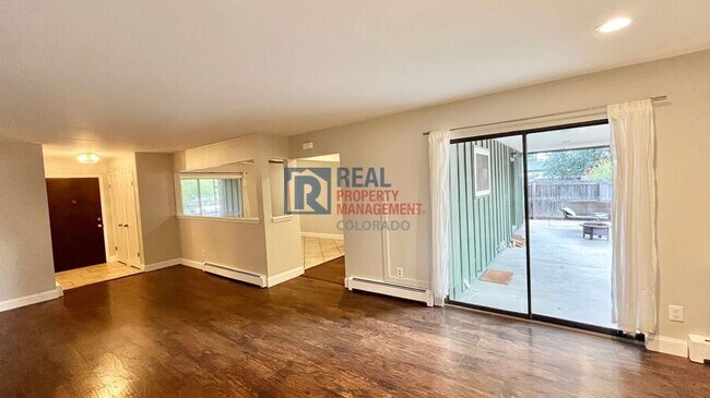 Foto del edificio - 3771 S Huron St