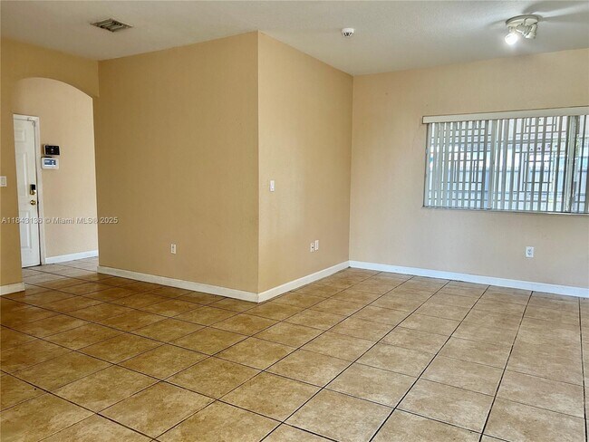 Building Photo - 14264 SW 289 Ter