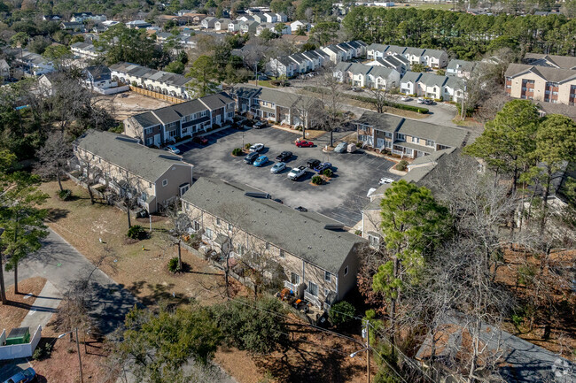 Aerial view. - Williamsburg Landing