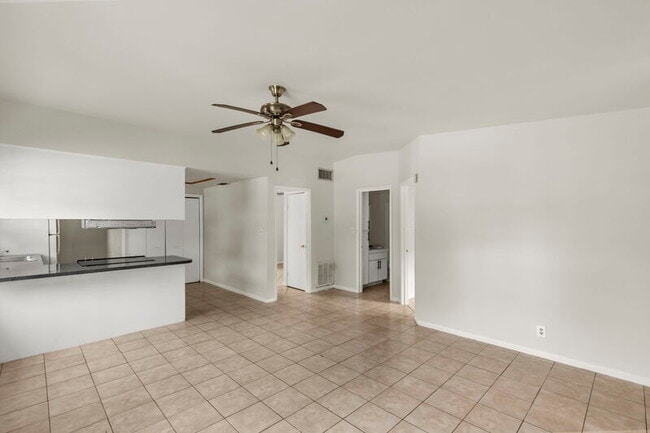 Photo - 9213 N 13th St House