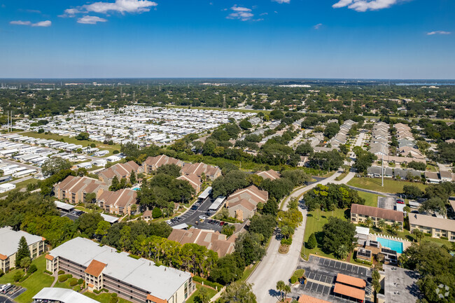 2500 Winding Creek Blvd Clearwater, FL - The Fountains At Countryside