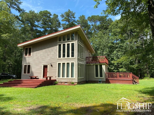 Building Photo - 1228 Forest Acres Dr