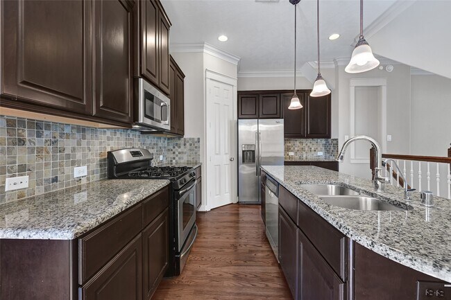 Foto del edificio - 1237 Hobbs Reach Ln