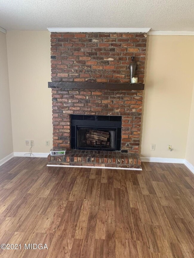 Building Photo - 5161 Nisbet Dr