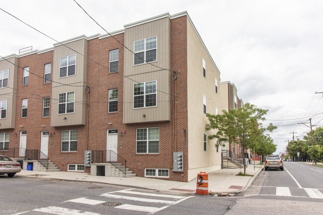 Building Photo - 1903 N 7th St
