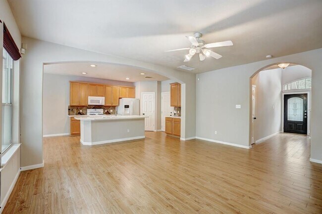 Foto del edificio - 95 Ledgestone Pl