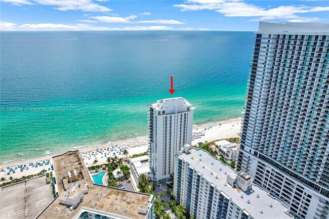 Building Photo - 3951 S Ocean Dr