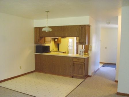Building Photo - 5148 Green Meadow Rd