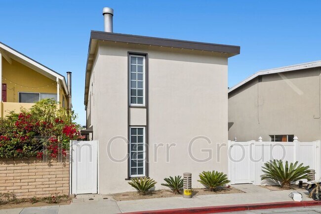 Building Photo - 331 E Bay St