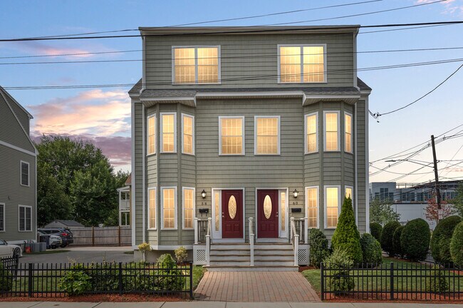 Building Photo - 58 Holton St