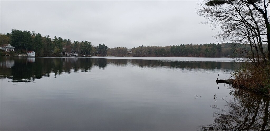 Foto principal - 182 Fort Pond Inn Rd