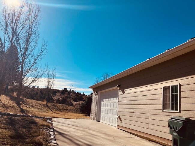 Building Photo - 3036 Kincaid Rd