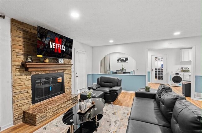 Foto del edificio - 1173 Mill Ridge Dr