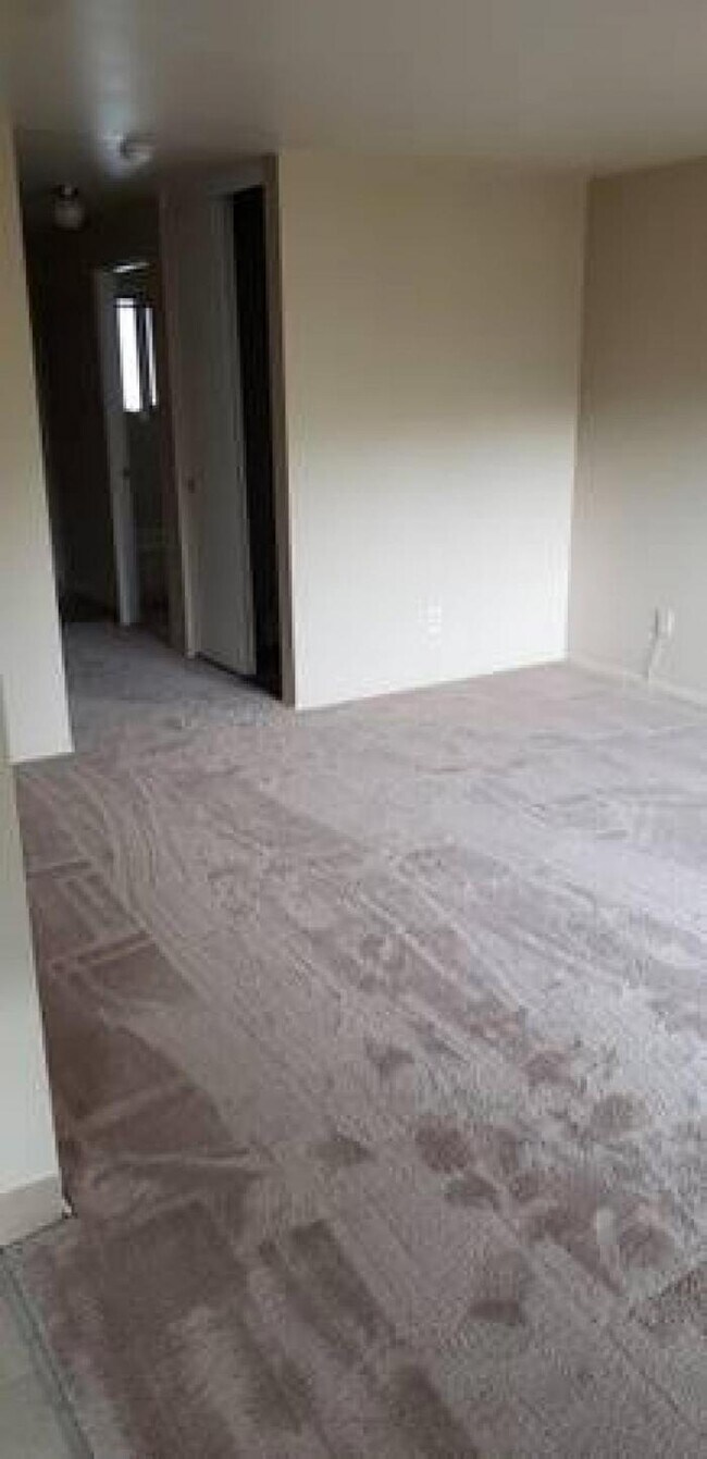 Building Photo - 1 bedroom in Mercer Island WA 98040