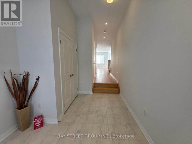 Building Photo - 63 Sandels Ave