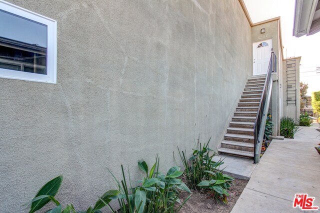 Foto del edificio - 16059 Hartland St