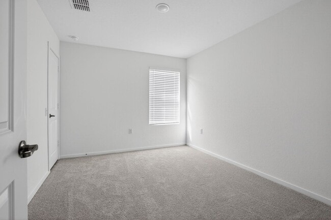 Photo - Private Bedroom for Rent – 5 Minutes from Texas A&M–San Antonio! House