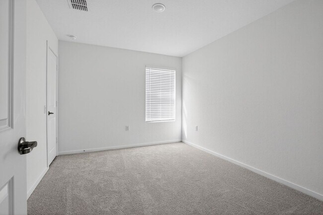 Building Photo - Private Bedroom for Rent – 5 Minutes from Texas A&M–San Antonio!