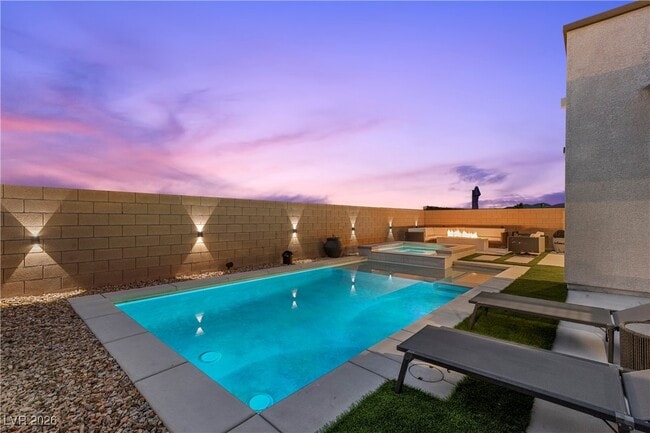 Building Photo - 3508 Liviana Gln Ave