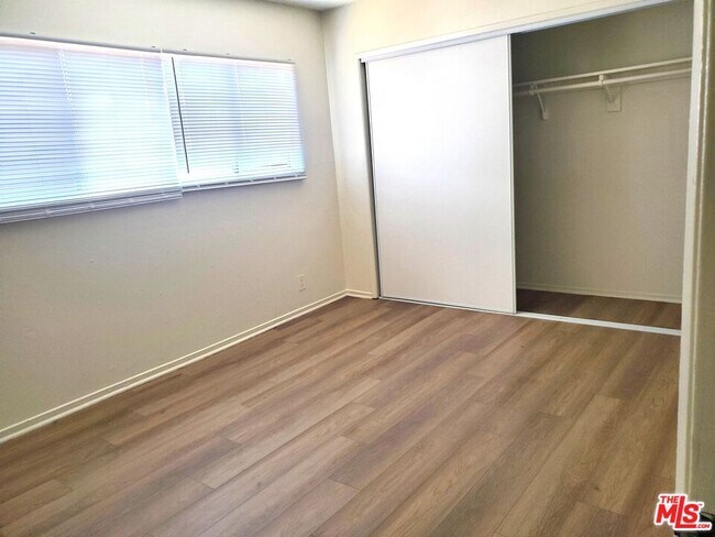 Foto del edificio - 1819 S Gramercy Pl