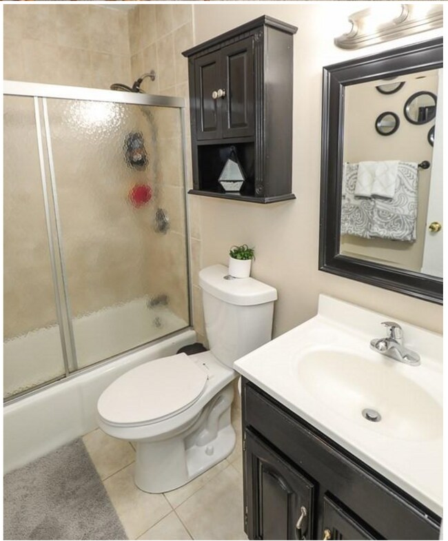 Foto del edificio - 10 Strawberry Bank Rd