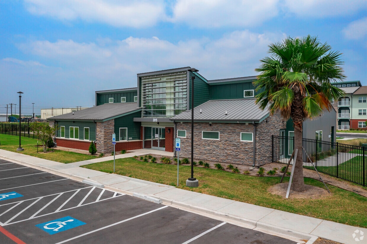 Primrose Village Apartments Apartments in Weslaco, TX