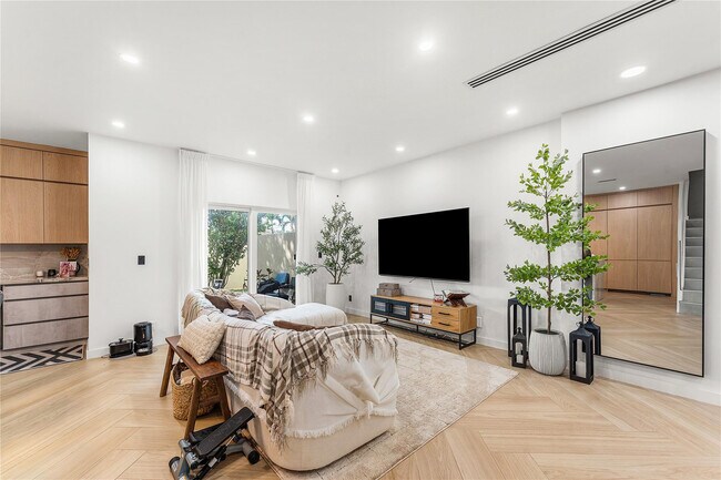 Foto del edificio - 11338 NW 33rd St