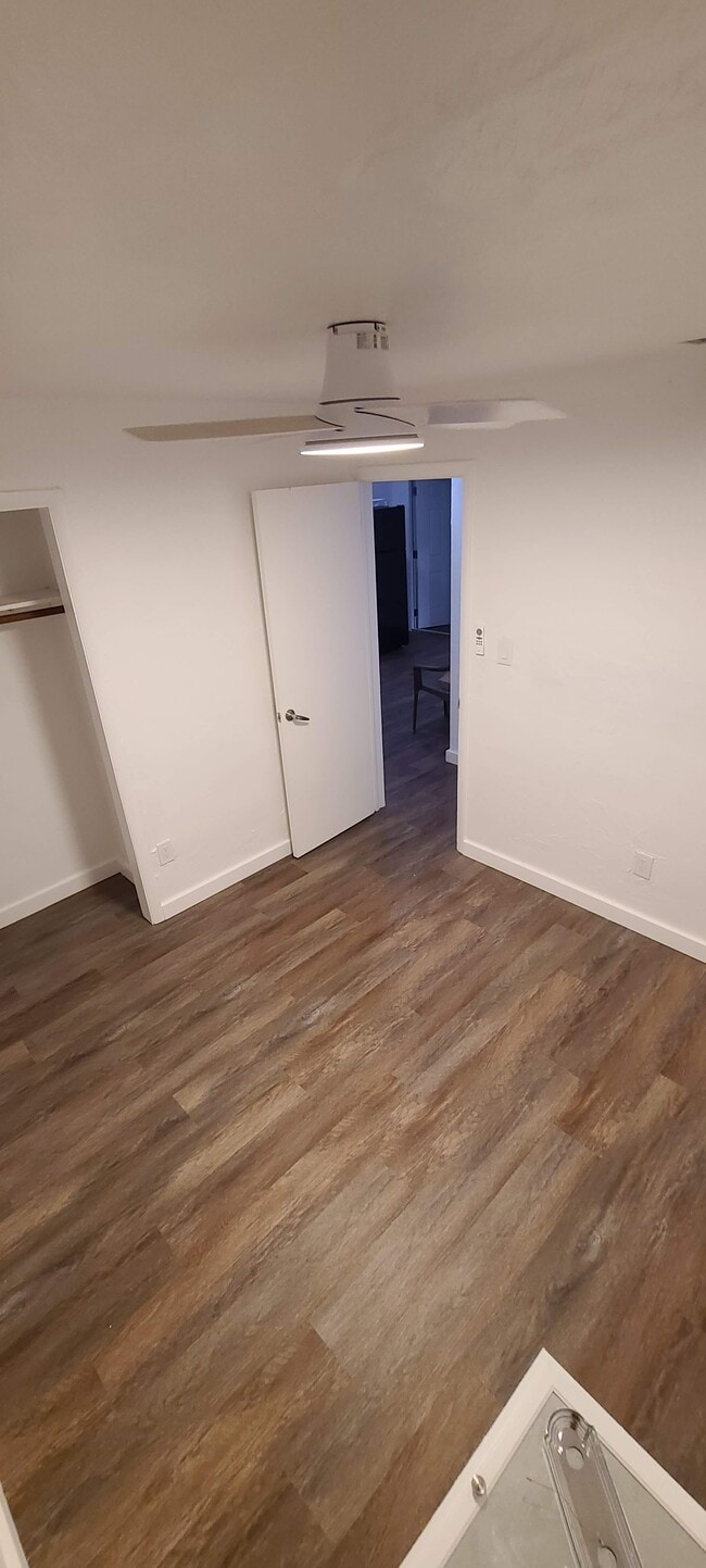 Building Photo - 1345 NE 5th Terrace