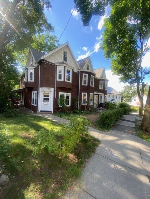 Primary Photo - 14 Garland Rd