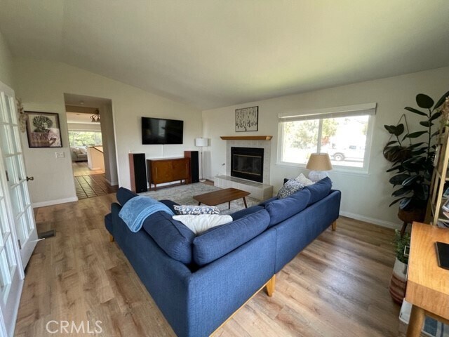 Foto del edificio - 400 Dell Ct