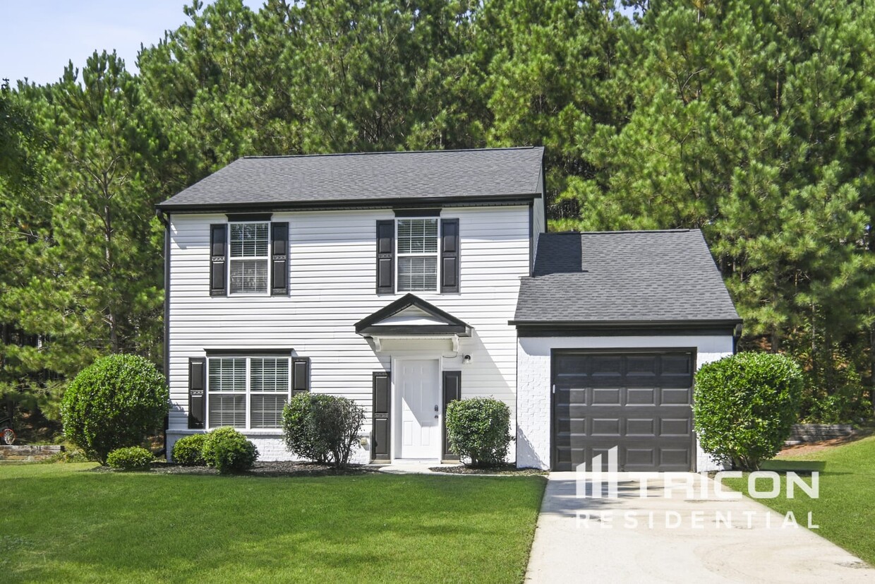 Foto principal - 6848 Merrywood Drive Fairburn GA