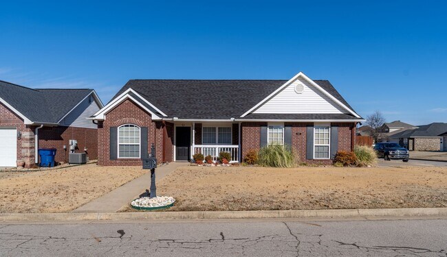 Foto del edificio - 7827 Huntington Way