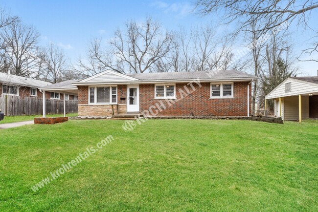 Foto del edificio - Cute 3-Bed 2.5-Bath Brick Home