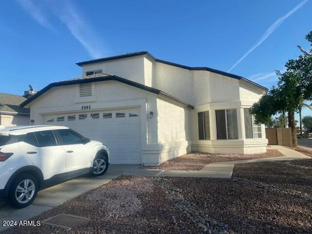 Foto principal - 5945 W Desert Cove Ave