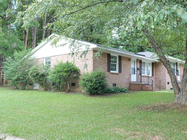 Foto del edificio - Beautiful 2 Bedroom Condo/Duplex in Charlotte