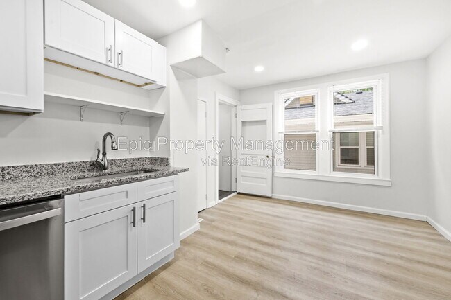 Foto del edificio - 224 Stratford Rd